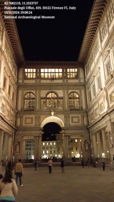 Menchetti Firenze. Bar and Bakery